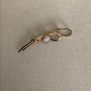 1980’s vintage gold and opal brooch.
